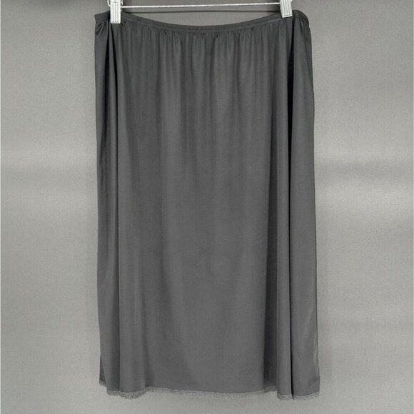 Vintage Vanity Fair Lace Trim Half Slip XXL Black Nylon Antron III USA 70's-80's - Picture 2 of 7